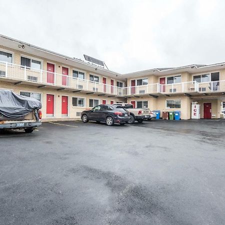 Lake City Motel Dartmouth Extérieur photo