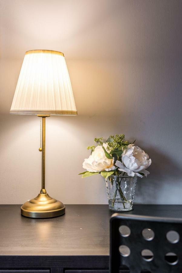 Lake City Motel Dartmouth Extérieur photo